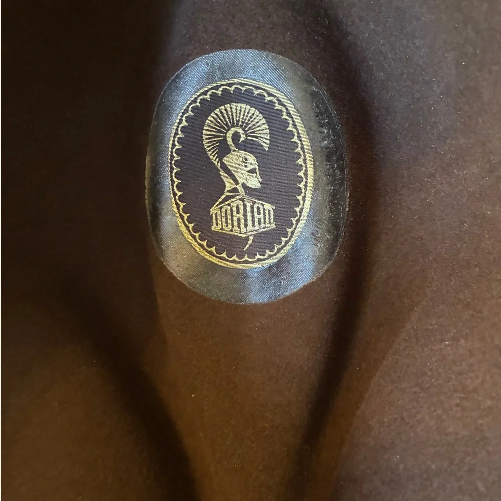 The Vail Heritage Collection: Vintage "Dorian" Safari Ensemble - Picture 11 of 12